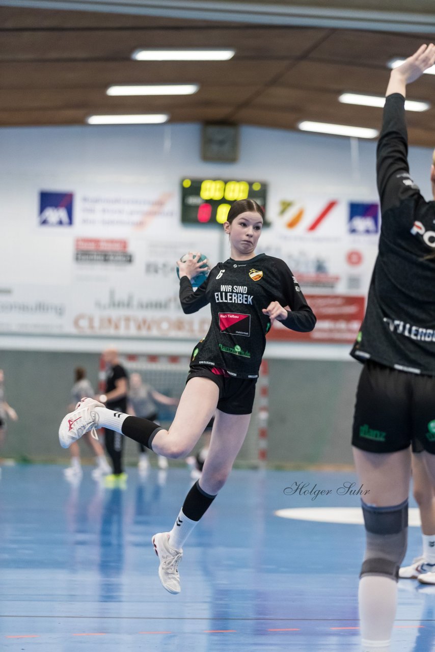 Bild 166 - wBJ TSV Ellerbek - TSV Uetersen : Ergebnis: 15:10